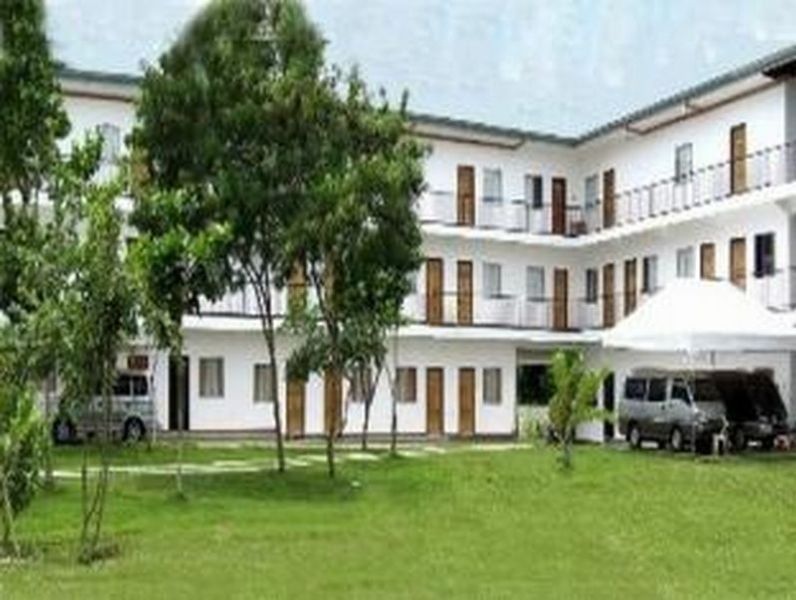 Ladaga Inn & Restaurant بنغلاو المظهر الخارجي الصورة